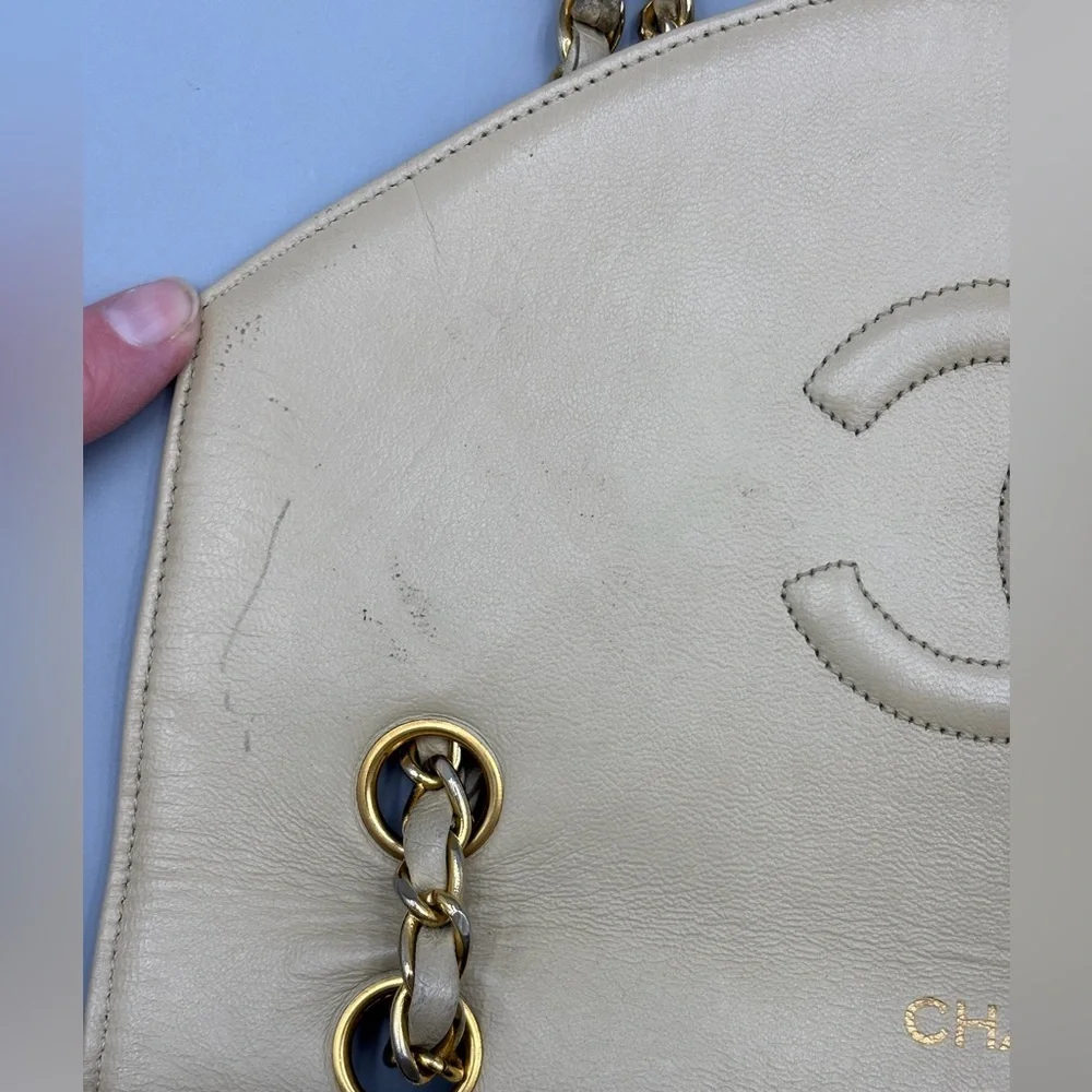 Chanel single flap lambskin beige square chain bag - Picture 12 of 12